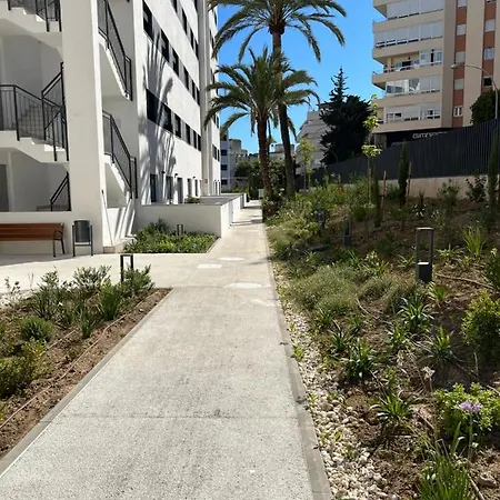 New Build Modern Ap 4 Min Walk To The And Old Town Μαρμπέλλα