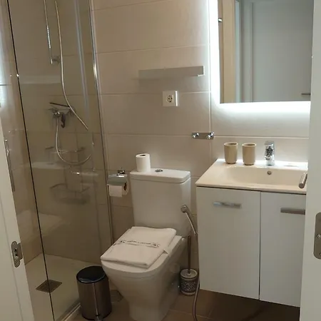 New Build Modern Ap 4 Min Walk To The And Old Town Μαρμπέλλα