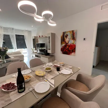 Apartment New Build Modern Ap 4 Min Walk To The And Old Town *