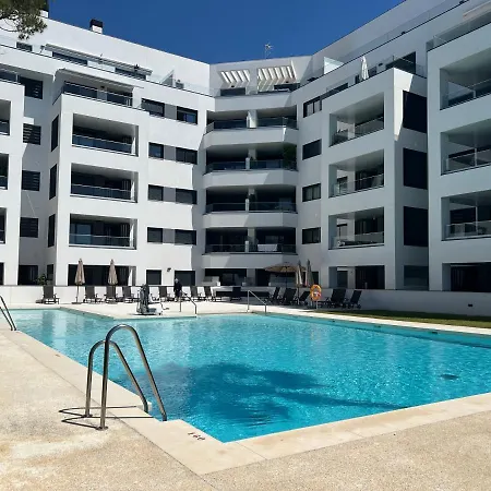 New Build Modern Ap 4 Min Walk To The And Old Town Марбелья