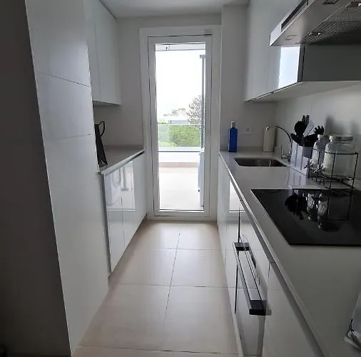 Apartamento New Build Modern Ap 4 Min Walk To The And Old Town Marbella