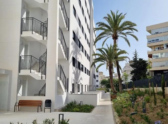 דירה New Build Modern Ap 4 Min Walk To The And Old Town מארבלה