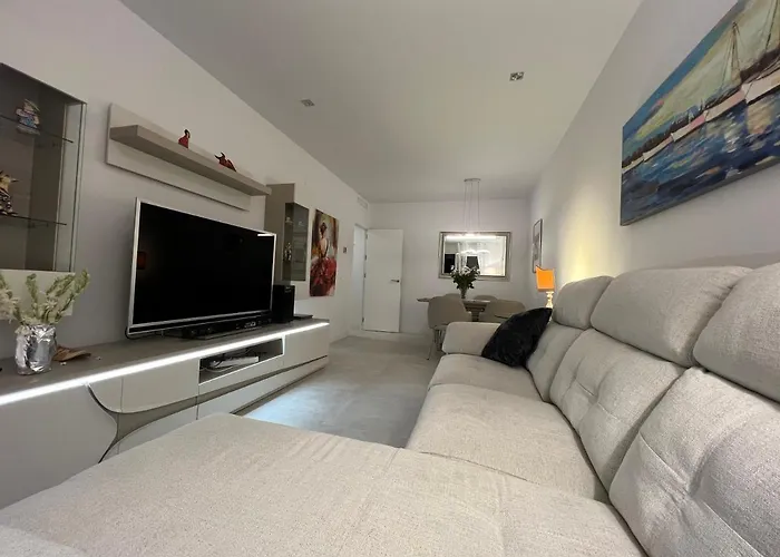 דירה New Build Modern Ap 4 Min Walk To The And Old Town *