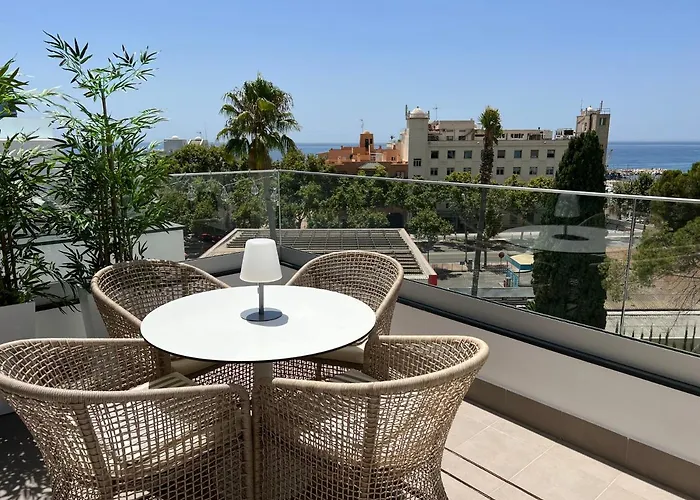 דירה New Build Modern Ap 4 Min Walk To The And Old Town מארבלה