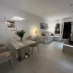 New Build Modern Ap 4 Min Walk To The And Old Town * マルベーリャ